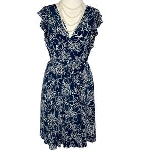 Ivanka Trump Dress Size Small V-neck Sleeveless Fully Lined Floral Navy